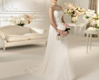 Rochie model 